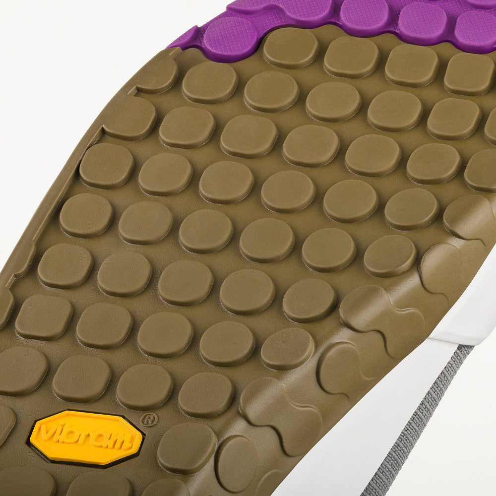 Gravita Tensor Flat