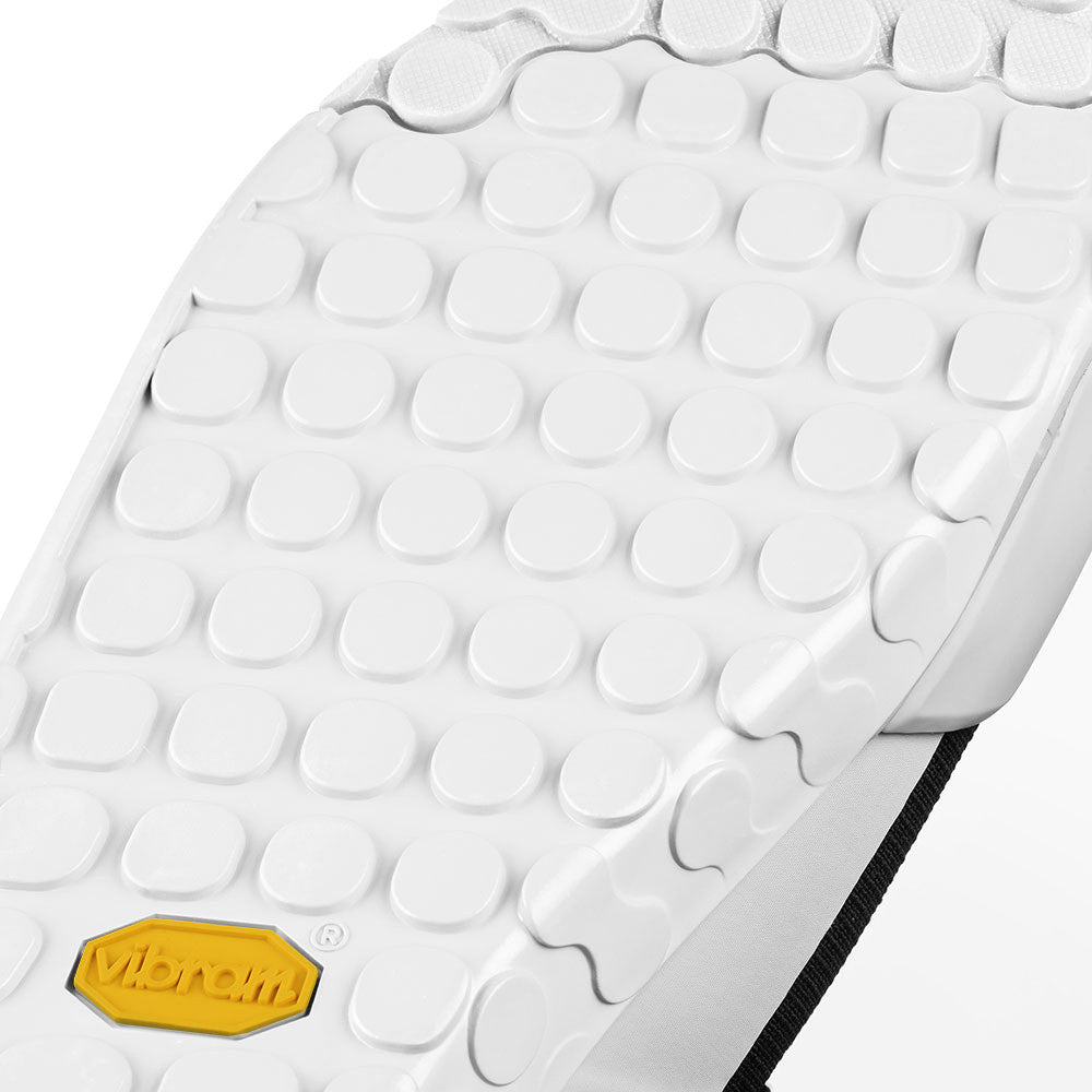 Gravita Tensor Flat