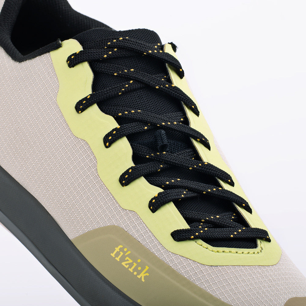 Gravita Versor Flat