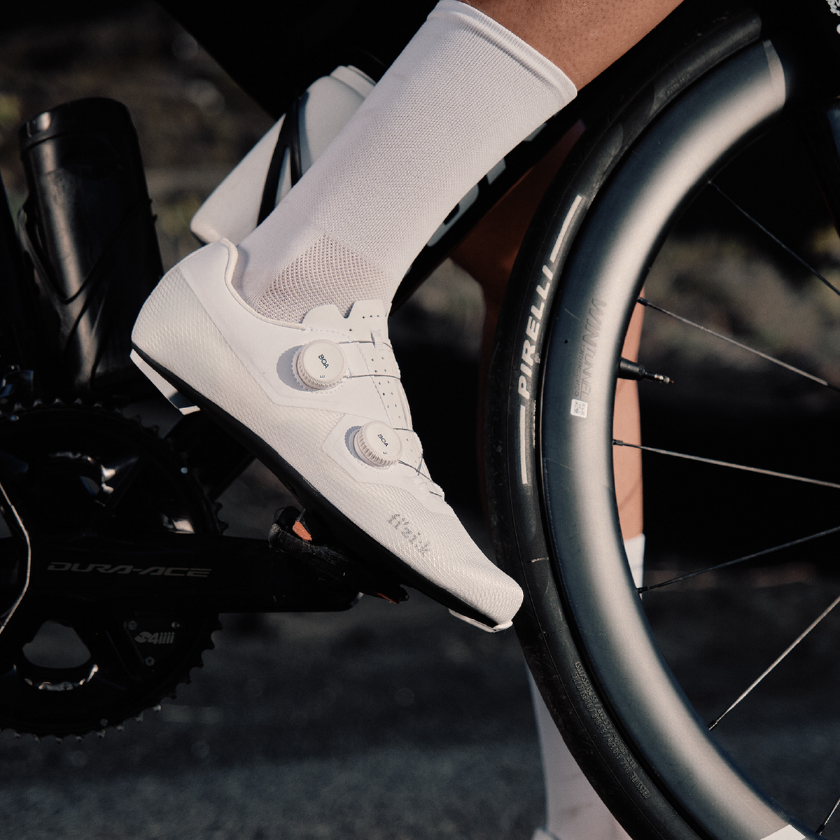 PERFORMANCE FIT, ALL-DAY COMFORT