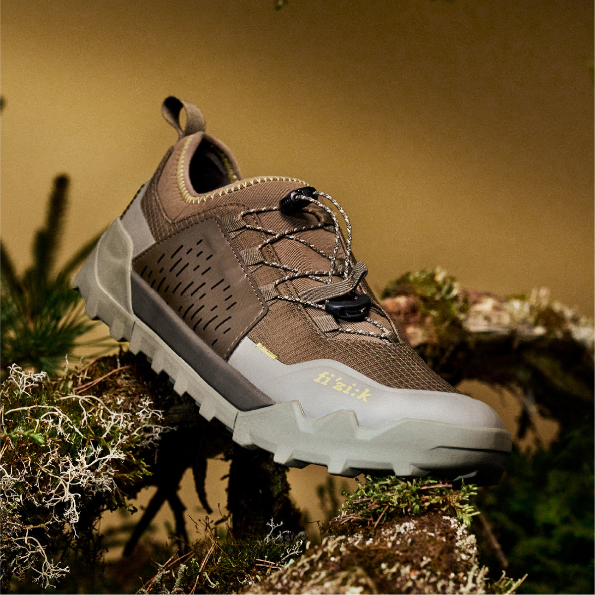 Ergolace 2 Flat - Off-White - Flat Pedal Trail & Gravel Shoe - Fizik