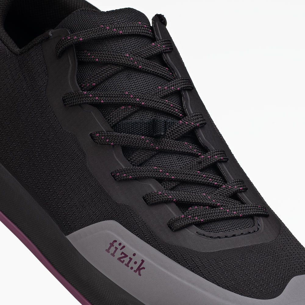 Gravita Versor Flat