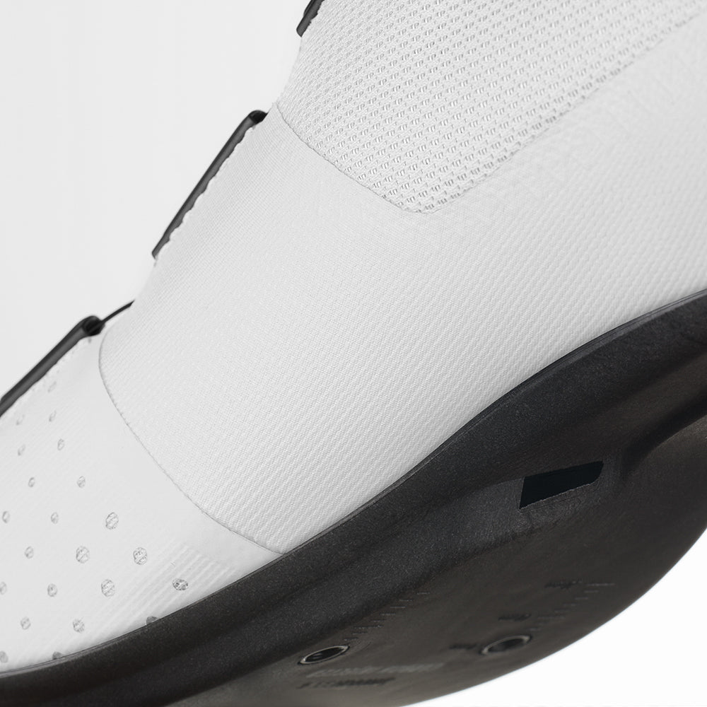 Cycling Shoes for Wide Feet - Tempo Overcurve R4 Wide White/Black