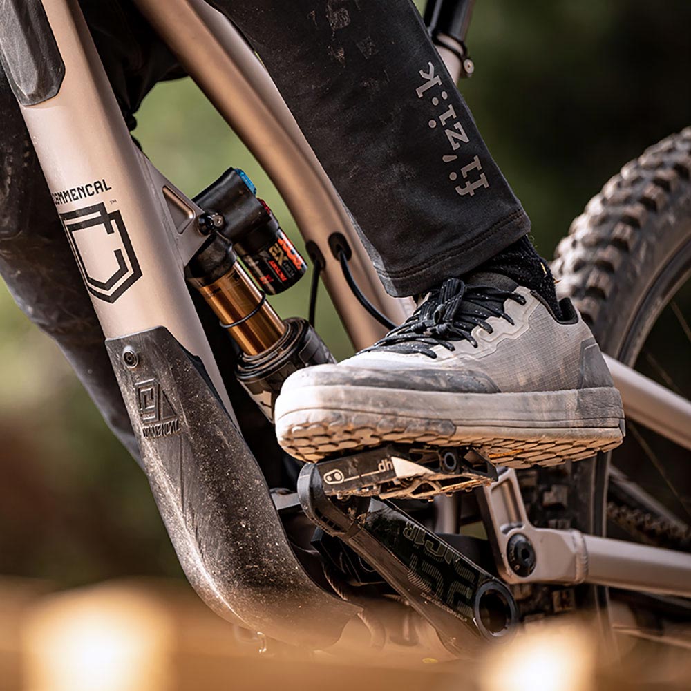 Downhill, enduro and mtb bike shoes - Gravita Versor Grey