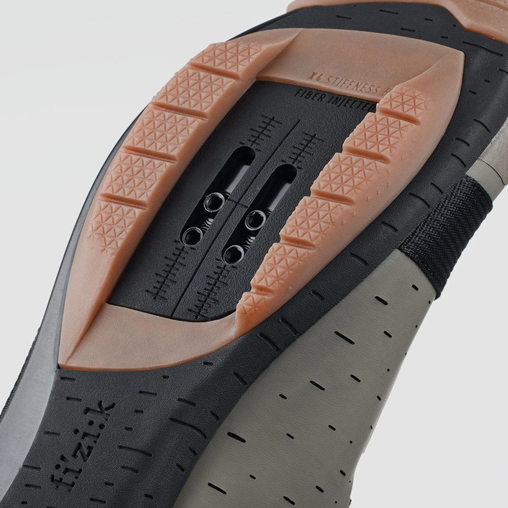 フィジーク fizik TERRA POWER STRAP X4 EU39.5 楽天市場】フィジーク シューズ テラ・パワーストラップ X4