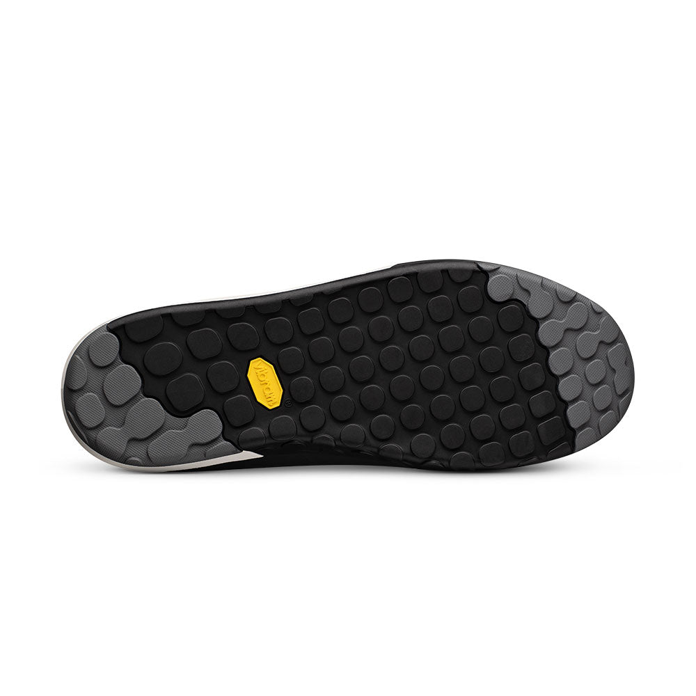 Gravita Tensor Flat
