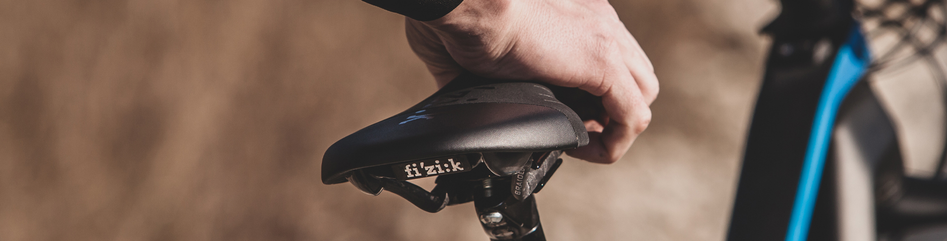 fizik saddle mtb
