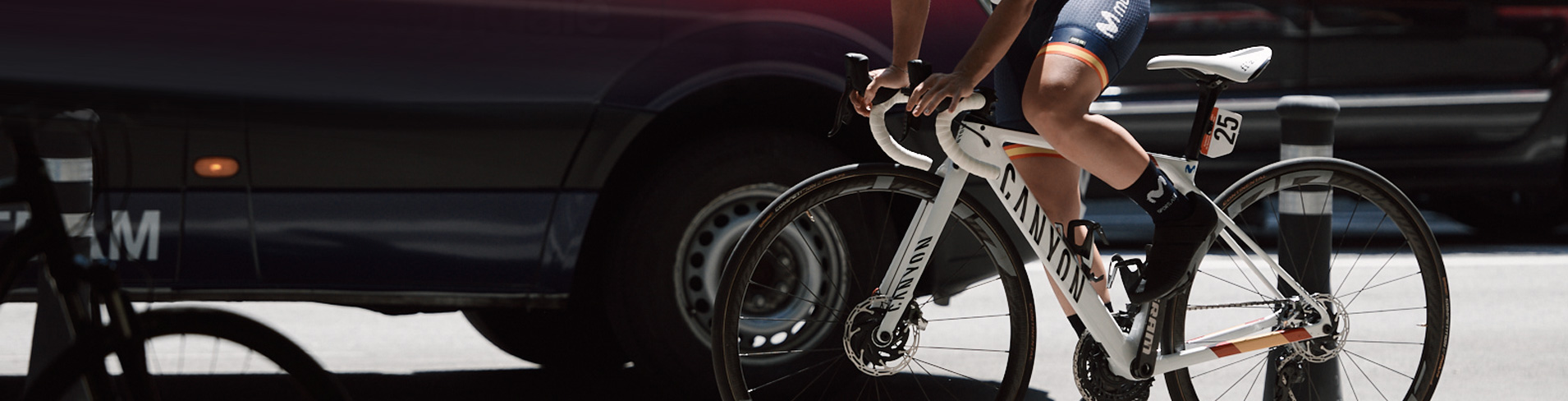 Women cycling saddles